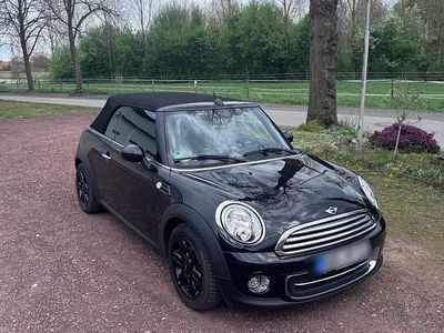 Usata Mini Cooper Cabriolet 122 CV (89 kW) 2015 Nero Cabrio