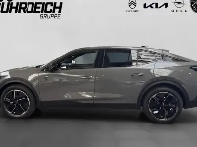 Neu Peugeot 408 GTi 136 PS (100 kW) 2025 Grau SUV