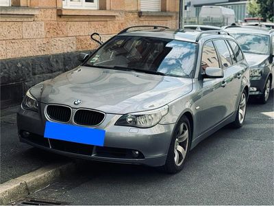 Gebraucht BMW 525 177 PS (130 kW) 2004 Silber Kombi