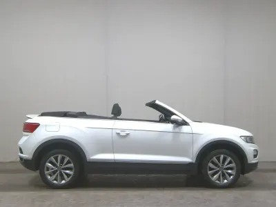 Second-hand VW T-Roc Style 116 CP (85 kW) 2021 Alb SUV