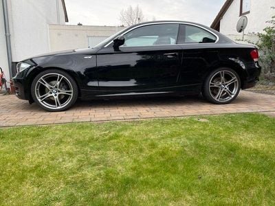 Używany BMW 125 Coupé Advantage 218 KM (160 kW) 2010 Czarny Coupe