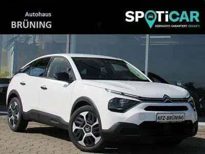 Käytetty Citroën C4 PureTech 101 HP (74 kW) 2024 Valkoinen Katumaasturi