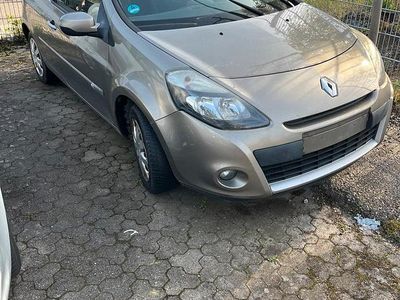 Gebraucht Renault Clio IV 90 PS (66 kW) 2012 Braun Kleinwagen