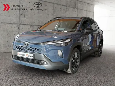 Neu Toyota Corolla Cross Style 197 PS (144 kW) 2026 Grau SUV