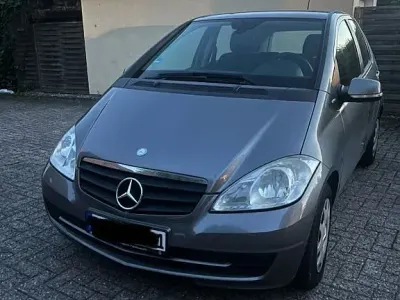 Gebraucht Mercedes A160 Classic 95 PS (69 kW) 2009 Grau Van / Kleinbus