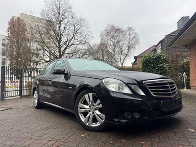 Gebraucht Mercedes E200 136 PS (100 kW) 2011 Schwarz Limousine