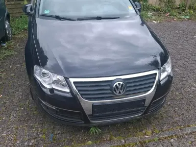 Gebraucht VW Passat 115 PS (84 kW) 2007 Schwarz Kombi