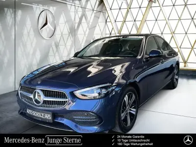 Gebraucht Mercedes C180 Avantgarde 170 PS (125 kW) 2025 Metalliclack sodalithblau Limousine