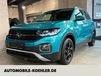 Usado VW T-Cross Active 150 CV (110 kW) 2022 Verde SUV