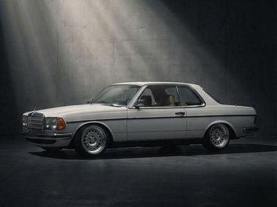Second-hand Mercedes 230 1983 Alb Coupe