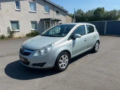 Gebraucht Opel Corsa Edition 90 PS (66 kW) 2009 Grün Kleinwagen