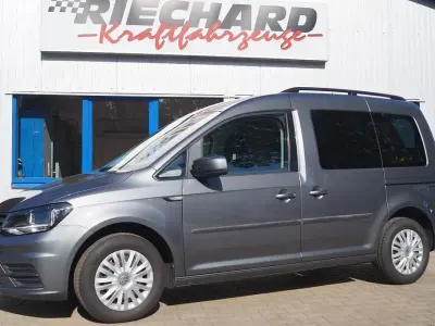 Gebraucht VW Caddy 84 PS (61 kW) 2017 Grau Van / Kleinbus