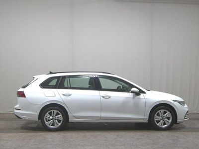 Gebraucht VW Golf VIII Pro 116 PS (85 kW) 2022 Weiss Kombi