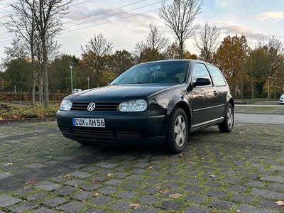 VW Golf IV