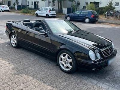 Gebraucht Mercedes CLK320 218 PS (160 kW) 1998 Schwarz Cabrio