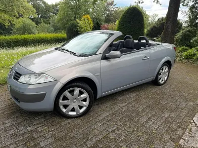 Gebraucht Renault Mégane Cabriolet 113 PS (83 kW) 2005 Silber Cabrio