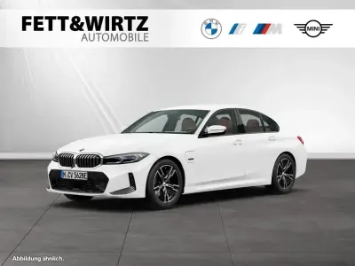 Occasion BMW 330e M Sport 292 ch (214 kW) 2023 Blanc Berline
