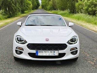 Fiat 124 Spider