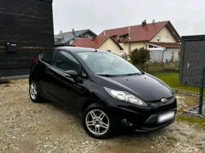 Usata Ford Fiesta 82 CV (60 kW) 2008 Nero Utilitaria