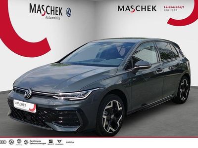 Gebraucht VW Golf VIII R-line 150 PS (110 kW) 2025 Uranograu Limousine