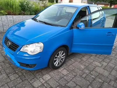 Gebraucht VW Polo 80 PS (58 kW) 2009 Blau Kleinwagen