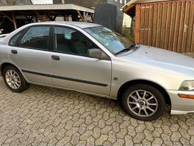 Volvo S40