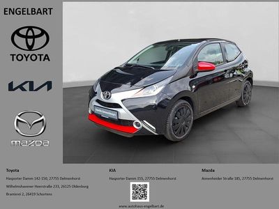 Usata Toyota Aygo X-play 69 CV (50 kW) 2017 Nero Utilitaria