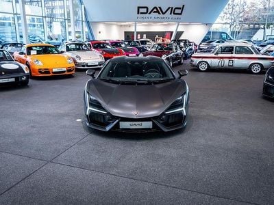 Lamborghini Revuelto