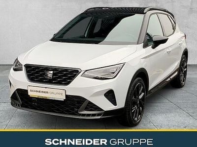 Neu Seat Arona Black Edition 115 PS (84 kW) 2025 Weiß SUV