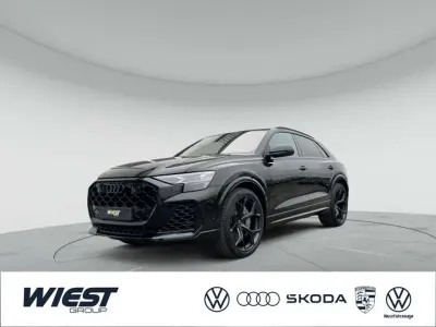 Neu Audi RS Q8 Performance 640 PS (470 kW) 2026 Mythosschwarz metallic SUV