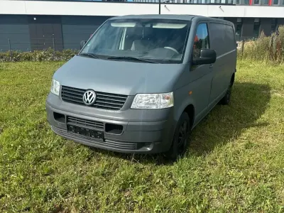 Gebraucht VW T5 102 PS (75 kW) 2006 Grau Van