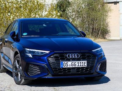 Gebraucht Audi A3 S-Line 245 PS (180 kW) 2022 Blau Limousine