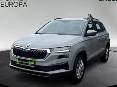 Gebraucht Skoda Karoq Active 110 PS (80 kW) 2023 Grau SUV