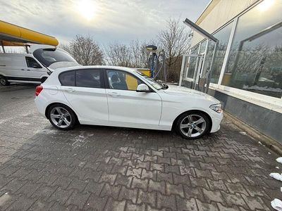Weiß Gebraucht 2016 BMW 116 Performance Kleinwagen | 10.990 € (Fairer Preis)