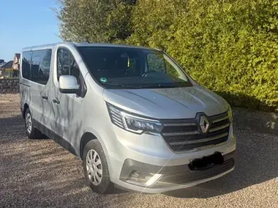 Brugt Renault Trafic 150 HK (110 kW) 2022 Sølv MPV