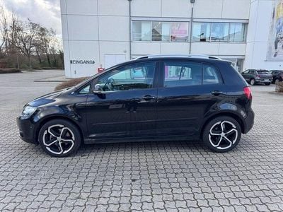 Gebraucht VW Golf Plus Cross Comfortline 122 PS (89 kW) 2009 Schwarz Van / Kleinbus