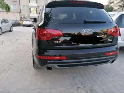 Gebraucht Audi Q7 Comfort 245 PS (180 kW) 2012 Schwarz SUV