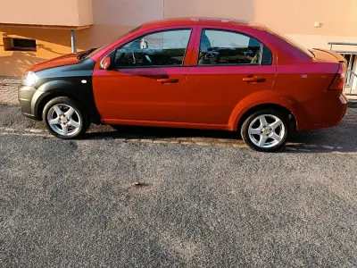 Gebraucht Chevrolet Spark 66 PS (48 kW) 2009 Rot Kleinwagen