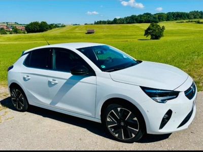 Gebraucht Opel Corsa-e 100 kW (136 PS) 2021 Weiß Kleinwagen