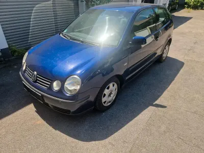 Gebraucht VW Polo 75 PS (55 kW) 2002 Blau Kleinwagen