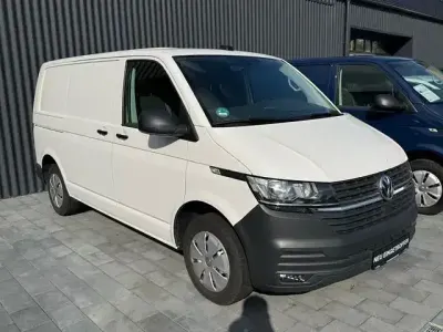Gebraucht VW T6.1 150 PS (110 kW) 2021 Weiß Van