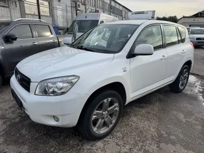 Begagnad Toyota RAV4 Sol 136 HK (100 kW) 2007 Vit SUV