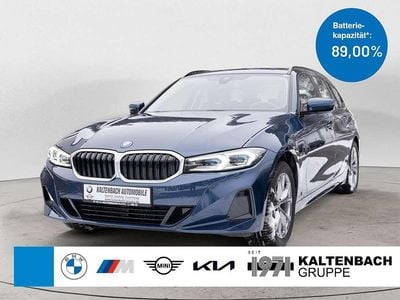 Gebraucht BMW 330e Sport Line 292 PS (214 kW) 2022 Blau Kombi