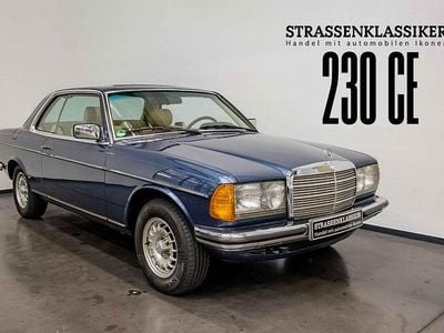 Gebraucht Mercedes 230 136 PS (100 kW) 1983 Blau Coupé