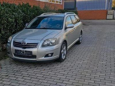 Gebraucht Toyota Avensis T2 177 PS (130 kW) 2007 Grau Kombi
