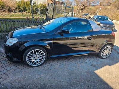 Gebraucht Opel Tigra 125 PS (91 kW) 2006 Schwarz Cabrio