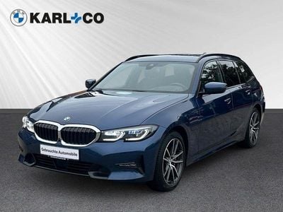 Blau Gebraucht 2021 BMW 330e Sport Line Kombi | 27.758 € (Fairer Preis)