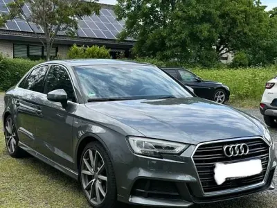 Gebraucht Audi A3 S-Line 150 PS (110 kW) 2018 Grau Limousine