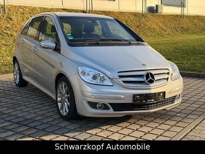 Gebraucht Mercedes B200 193 PS (141 kW) 2005 Silber Van / Kleinbus