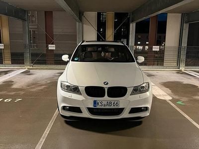 Gebraucht BMW 330 M Sport 245 PS (180 kW) 2011 Weiß Kombi